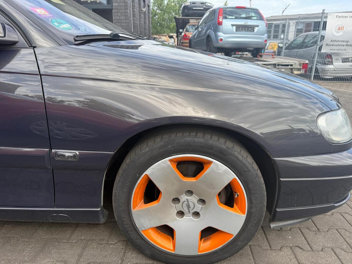 Opel Omega B original Kotflügel rechts Z385 Graphit II BJ00